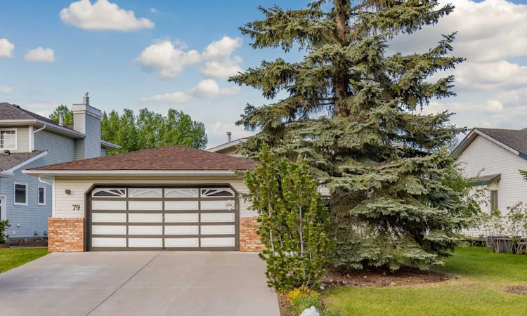 79 Riverview Circle