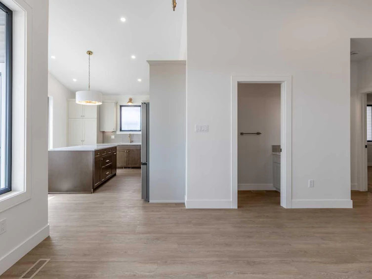 550 Malahat Green W, Lethbridge, AB, T1J 5W4 - 13