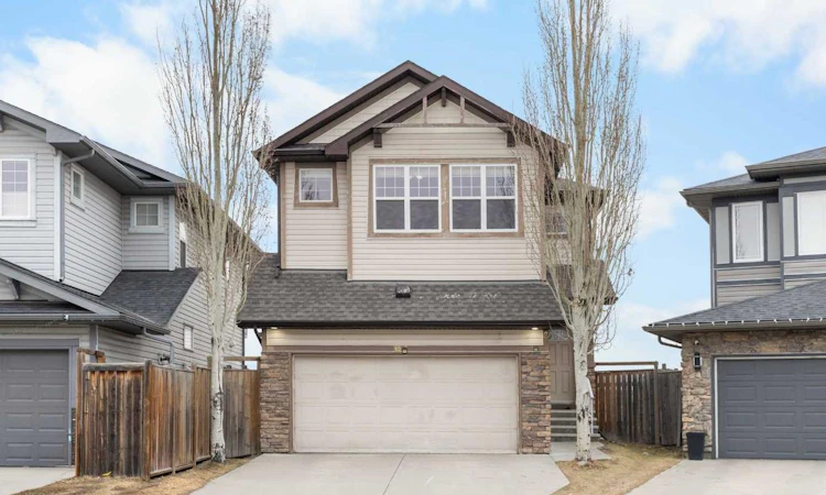 65 Panora Way NW