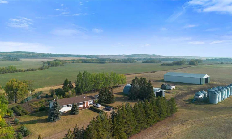 742077 Range Road 64