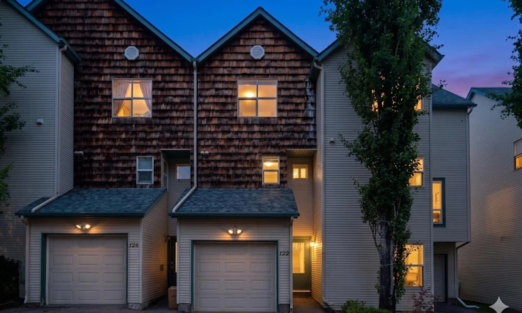 122 Bridlewood Lane SW
