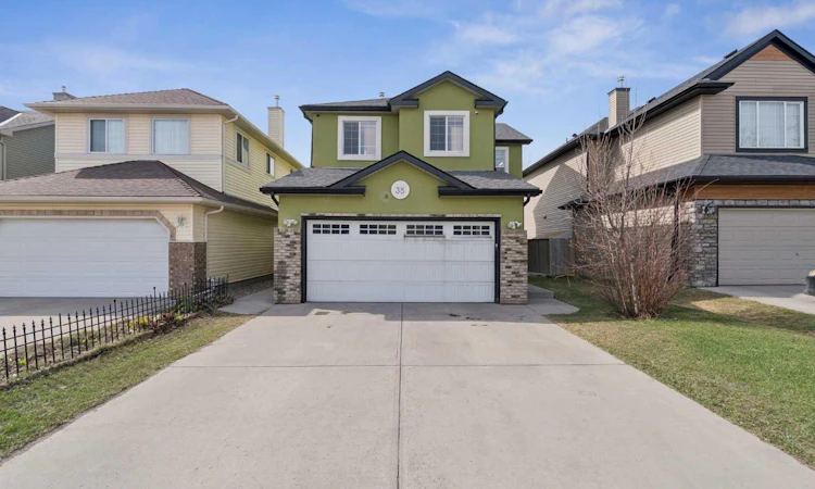 35 Saddletree Drive NE