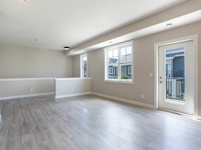 607 Cranbrook Walk SE - 3