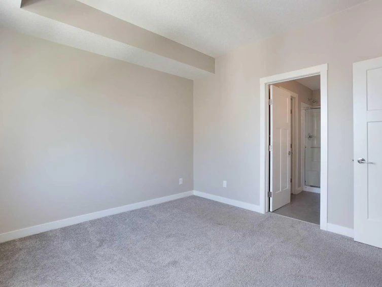 607 Cranbrook Walk SE, Calgary, AB, T3M 2V5 - 13
