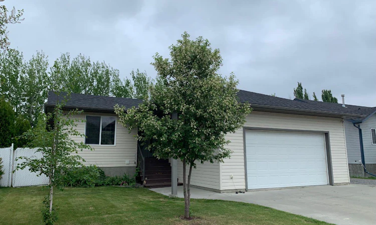 118 Poplar Drive