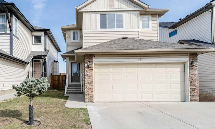 277 Panora Way NW