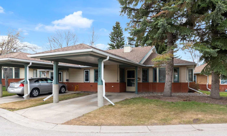 2831 Dovely Park SE