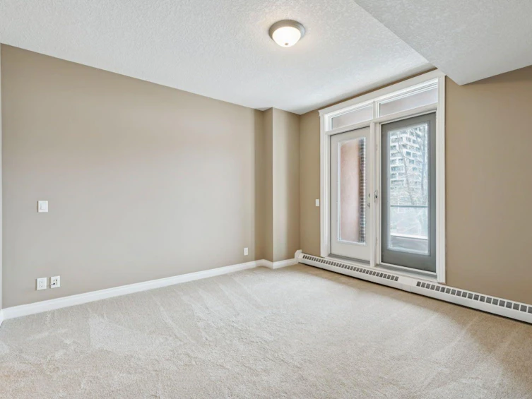 108-990 Centre Avenue NE, Calgary, AB, T2E 2M9 - 23