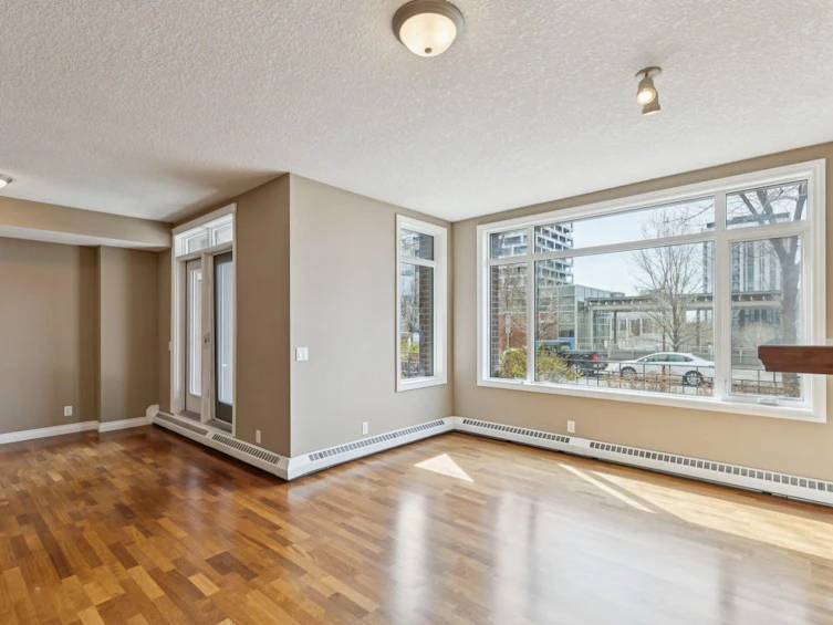 108-990 Centre Avenue NE, Calgary, AB, T2E 2M9 - 18