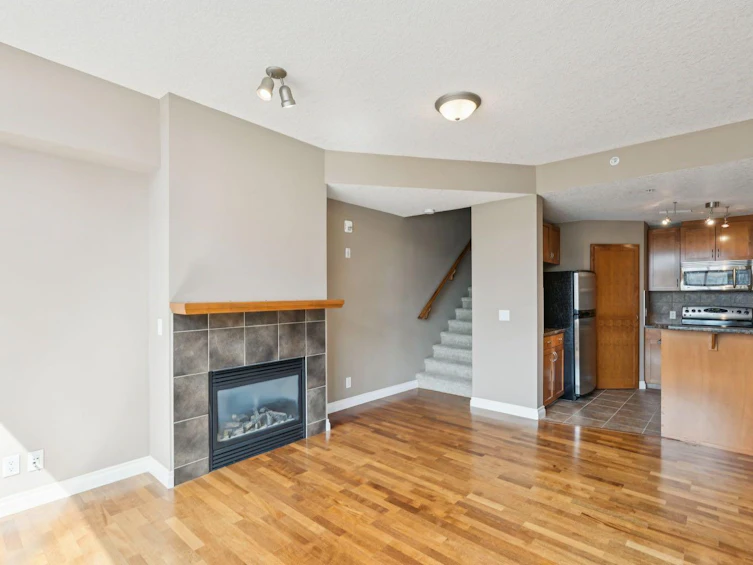 108-990 Centre Avenue NE, Calgary, AB, T2E 2M9 - 19