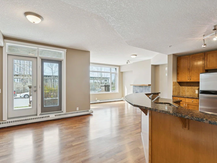 108-990 Centre Avenue NE, Calgary, AB, T2E 2M9 - 10
