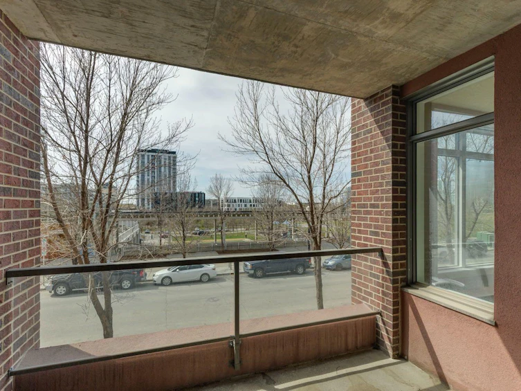 108-990 Centre Avenue NE, Calgary, AB, T2E 2M9 - 24