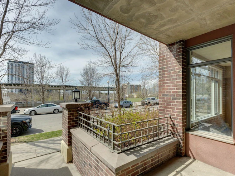 108-990 Centre Avenue NE, Calgary, AB, T2E 2M9 - 34