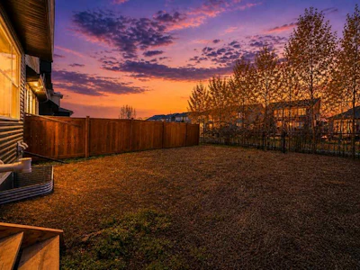 55 Silver Spruce Grove SW - 2