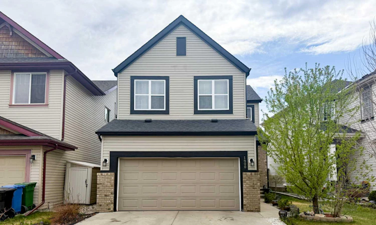 1600 Copperfield Boulevard SE