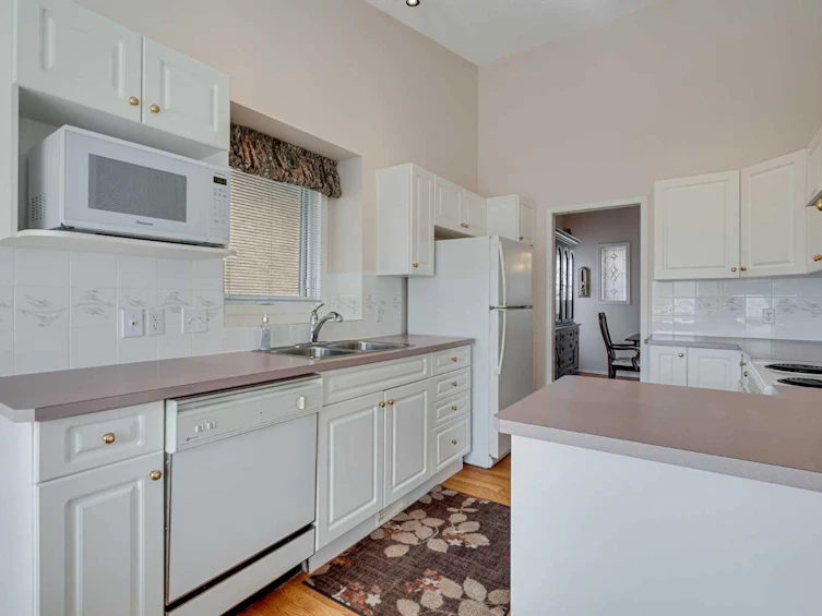 58 Evergreen Bay SW, Calgary, AB, T2Y 3E9 - 13