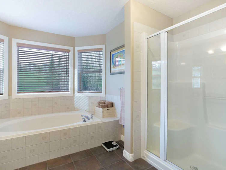 30 Discovery Ridge Gardens SW, Calgary, AB, T3H 5L6 - 22