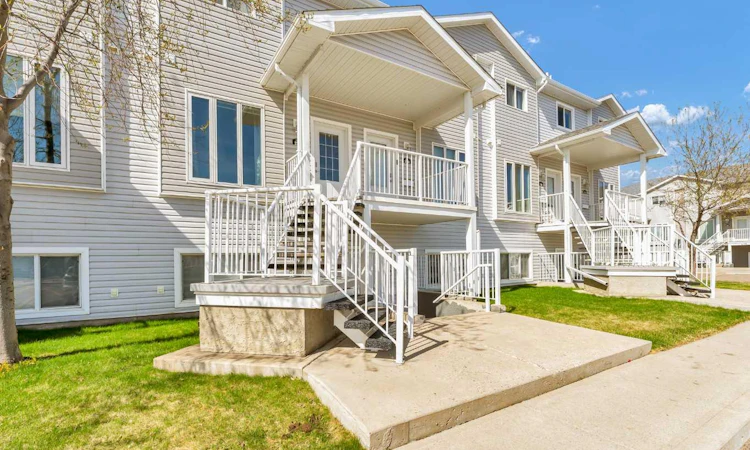 280 Northlands Pointe NE