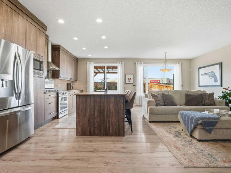 296 Walden Parade SE, Calgary, AB, T2X 2A6 - 2
