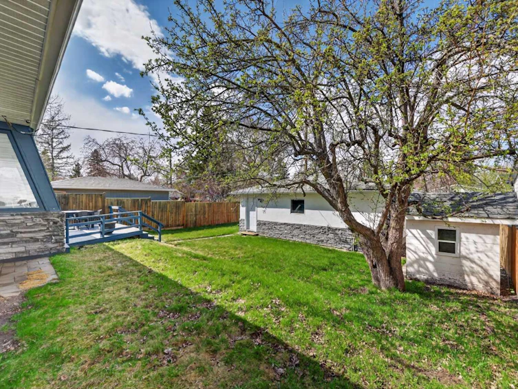 3112 34 Avenue SW, Calgary, AB, T3E 0Z1 - 38