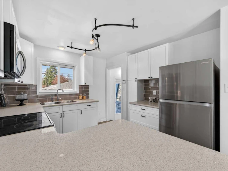 3112 34 Avenue SW, Calgary, AB, T3E 0Z1 - 15