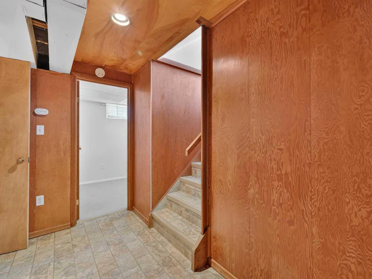 3112 34 Avenue SW, Calgary, AB, T3E 0Z1 - 24