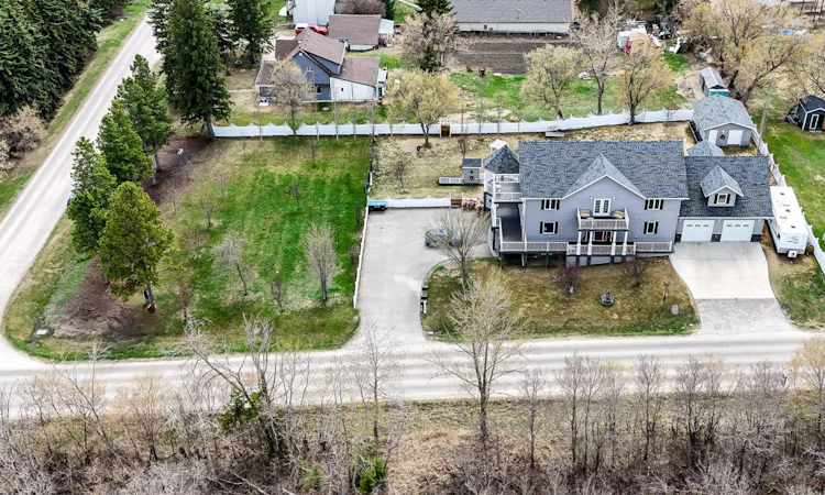 21 Rosedale Avenue