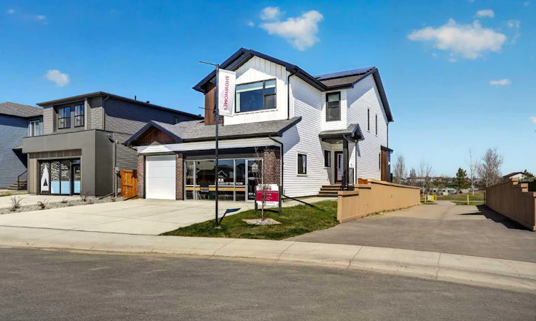 51 Miners Road W