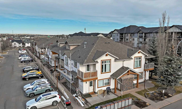 205-20 Panatella Landing NW