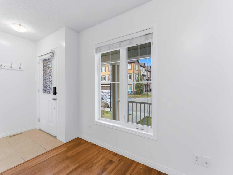 547 Windstone Common SW, Airdrie, AB, T4B 3T3 - 4
