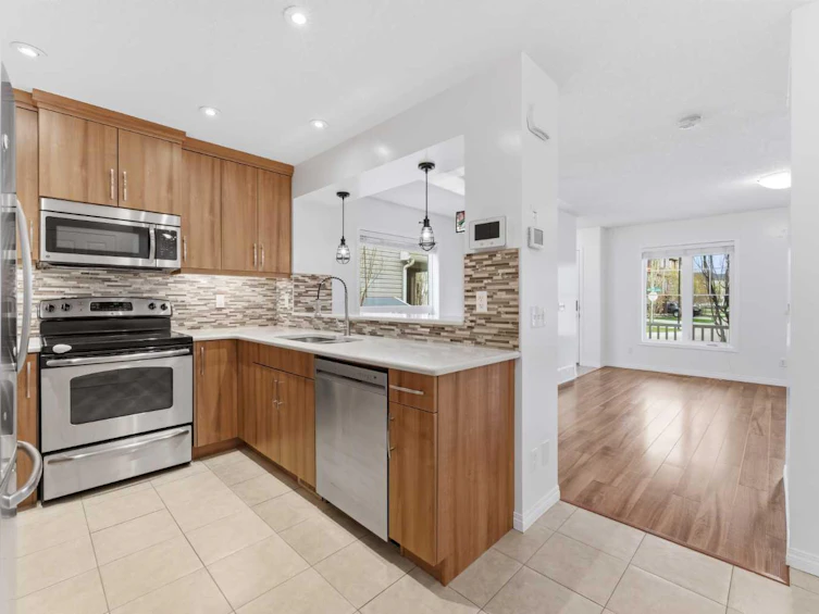 547 Windstone Common SW, Airdrie, AB, T4B 3T3 - 11