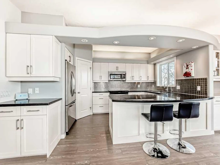 1-5616 14 Avenue SW, Calgary, AB, T3H 3P9 - 11