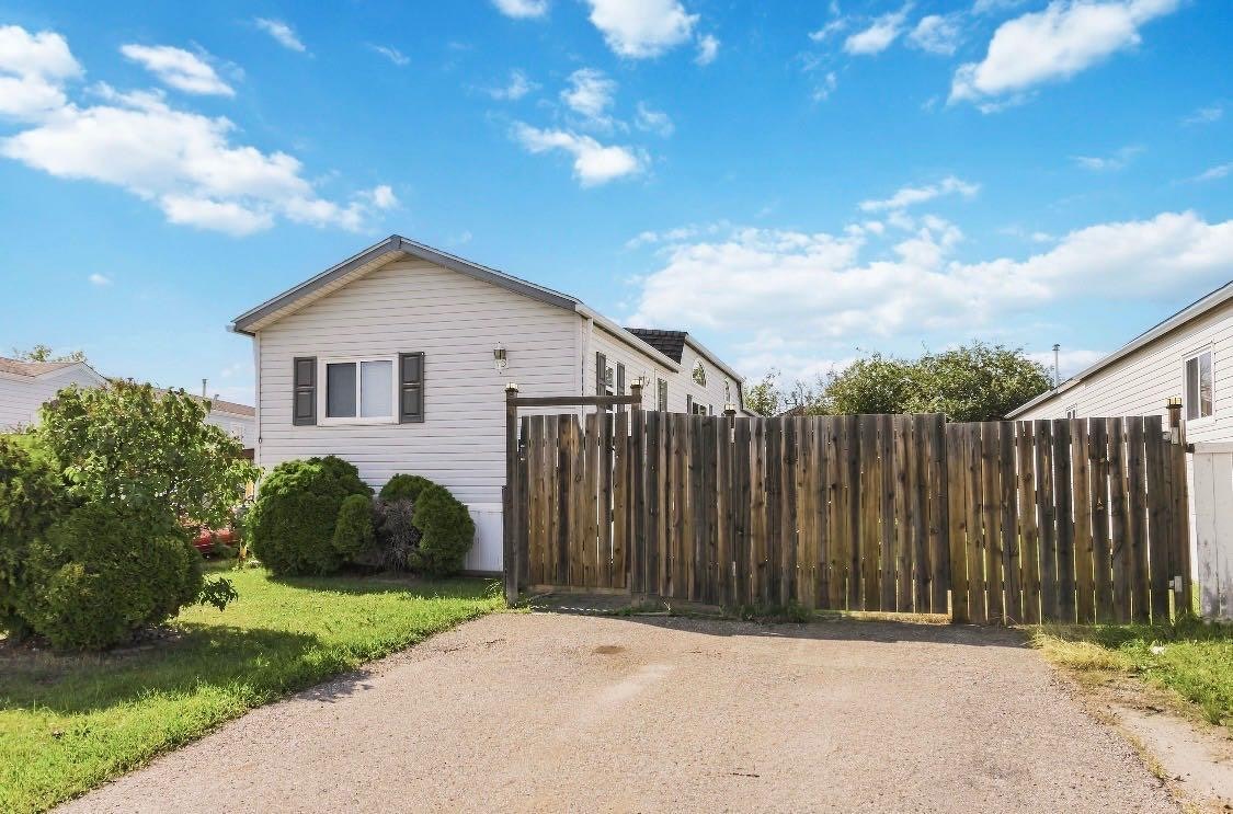 177 Couture Lane, Fort Mcmurray, AB, T9K 1Y2