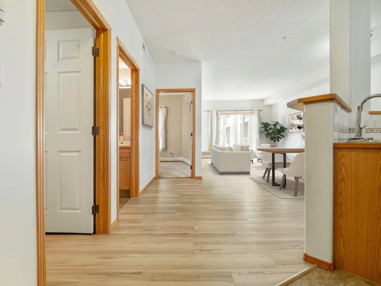 231-2020 32 Street S, Lethbridge, AB, T1K 7T9 - 3