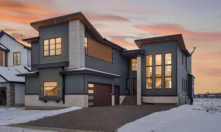960 South Shore Terrace