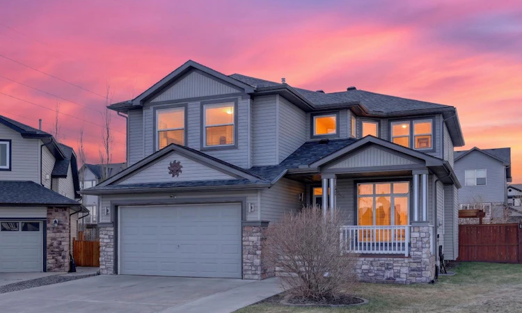 222 West Creek Mews