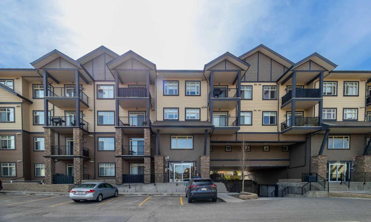 403-117 Copperpond Common SE