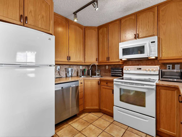 46-4769 Hubalta Road SE, Calgary, AB, T2B 2N9 - 6