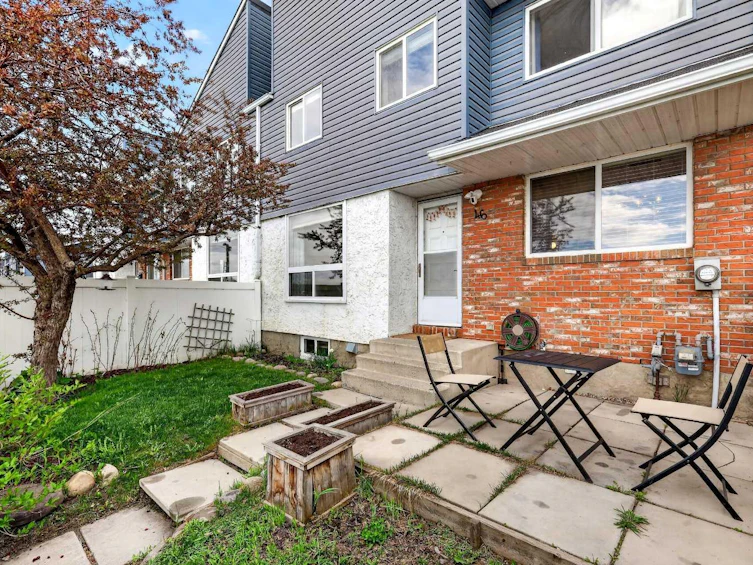 46-4769 Hubalta Road SE, Calgary, AB, T2B 2N9 - 2