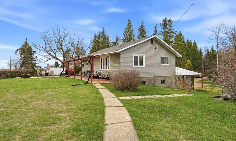 2-431014 Range Road 250