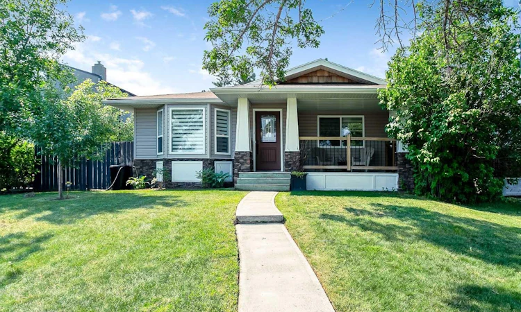 95 Hillgrove Crescent SW