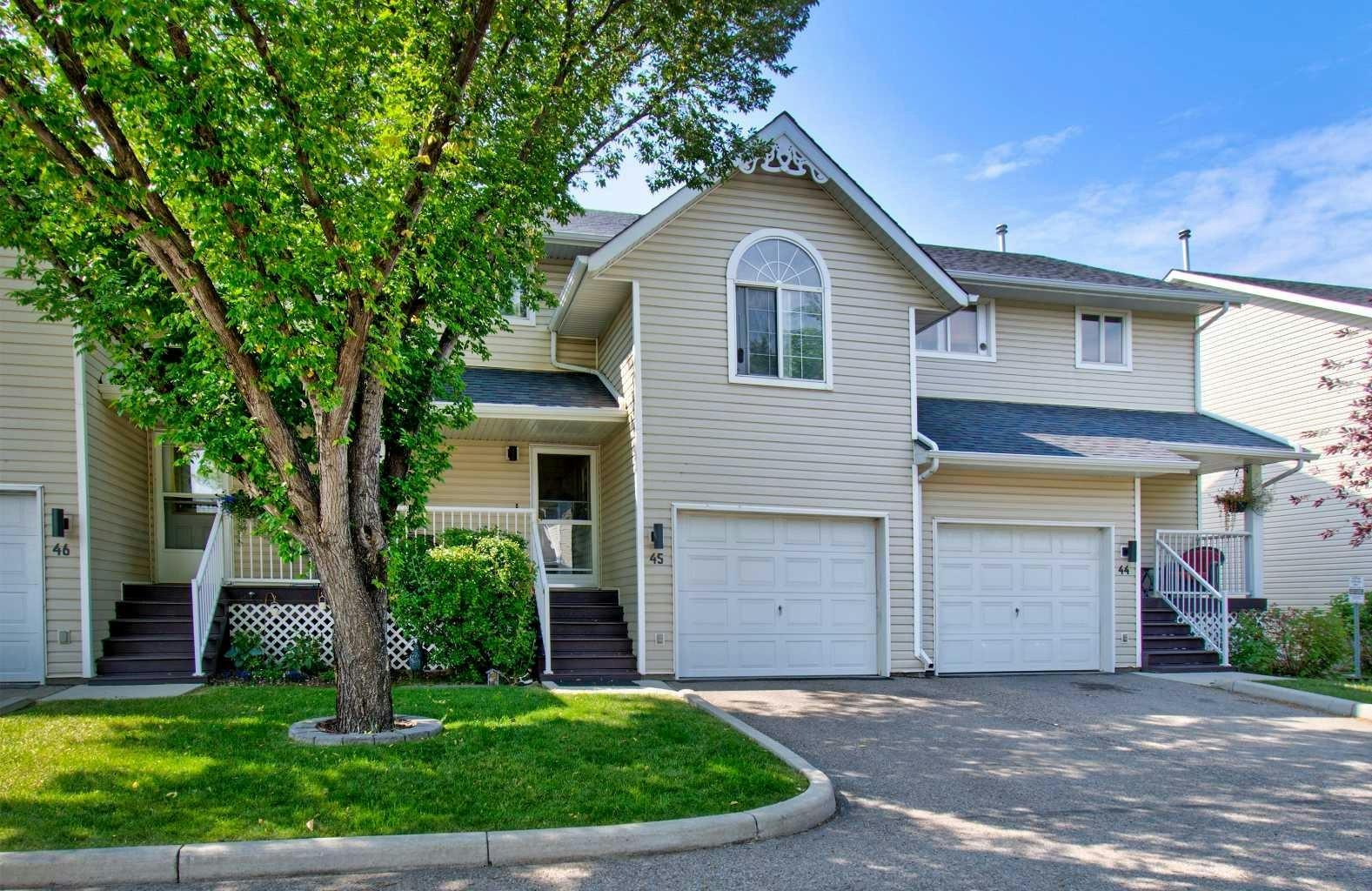 45-567 Edmonton Trail NE, Airdrie, AB, T4B 2L4