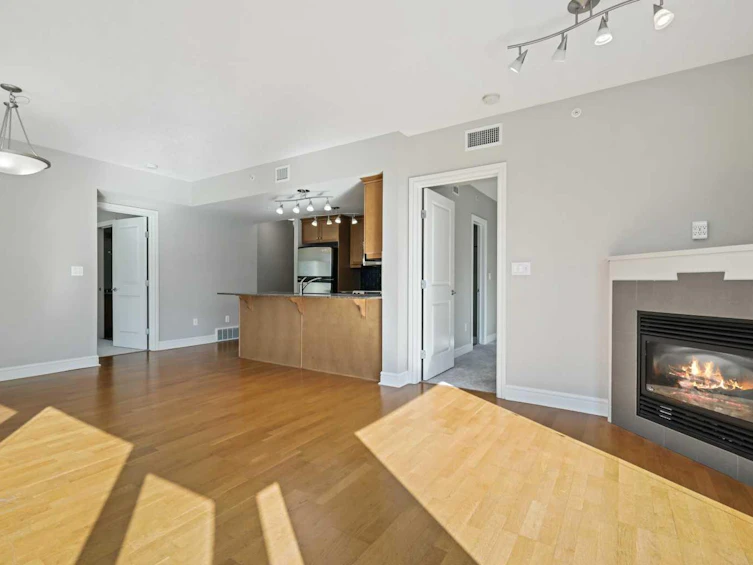 1607-910 5 Avenue SW, Calgary, AB, T2P 0C3 - 12