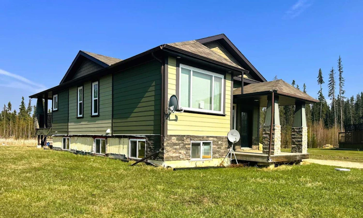 4320 Caribou Crescent