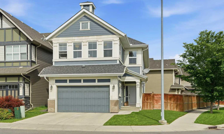 6 Mahogany Lane SE