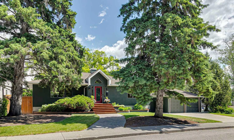402 Brunswick Avenue SW