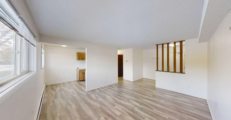 105-9807 108 Avenue, Grande Prairie, AB, T8V 1N5 - 5