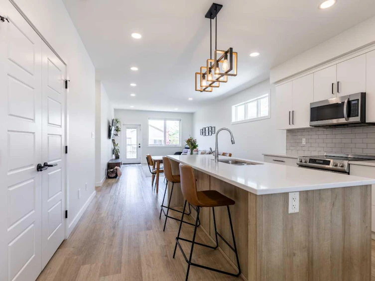 38 Blackfoot Road W, Lethbridge, AB, T1K 6J4 - 8