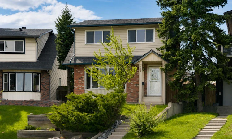 34 Ranch Glen Drive NW