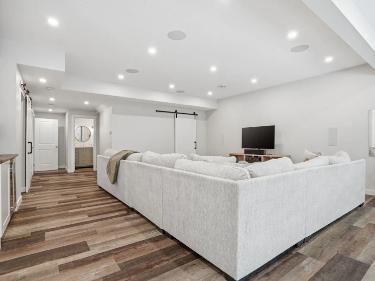 37 Walden Park SE, Calgary, AB, T2X 0Z2 - 38